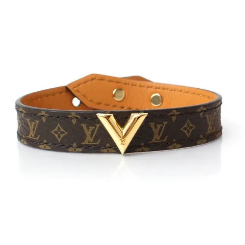 Louis Vuitton Essential V Bracelet